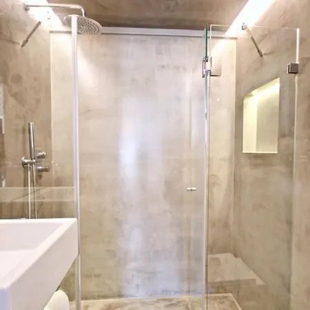 Akicity Mouraria Greenery *