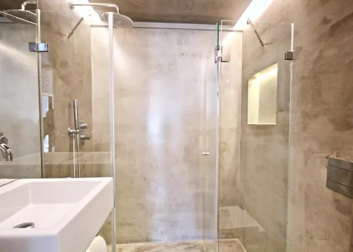 Akicity Mouraria Greenery *